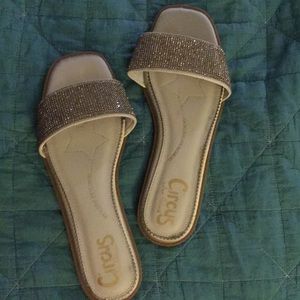 Sam Edelman slides - size 9